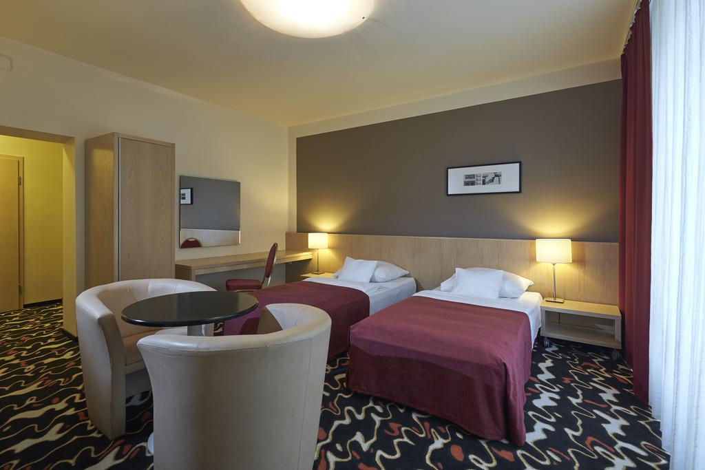 Hotel Laterum Beci Exterior foto